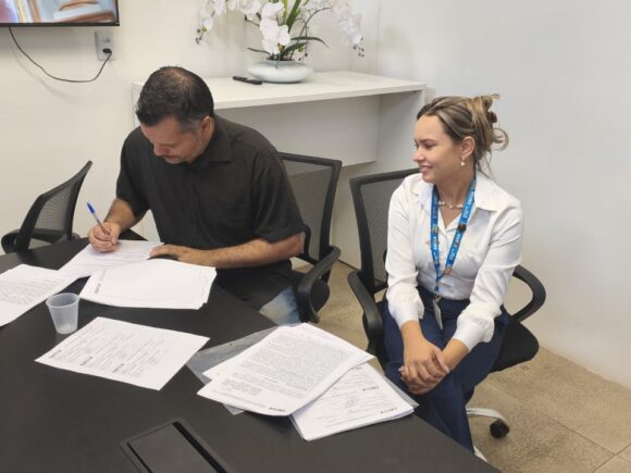 IFODESP Assina Contrato para Construção de 14 Casas no Engenho Diamante em Goiana