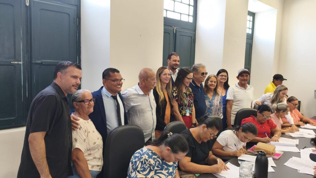 IFODESP Assina Contrato para Construção de 14 Casas no Engenho Diamante em Goiana